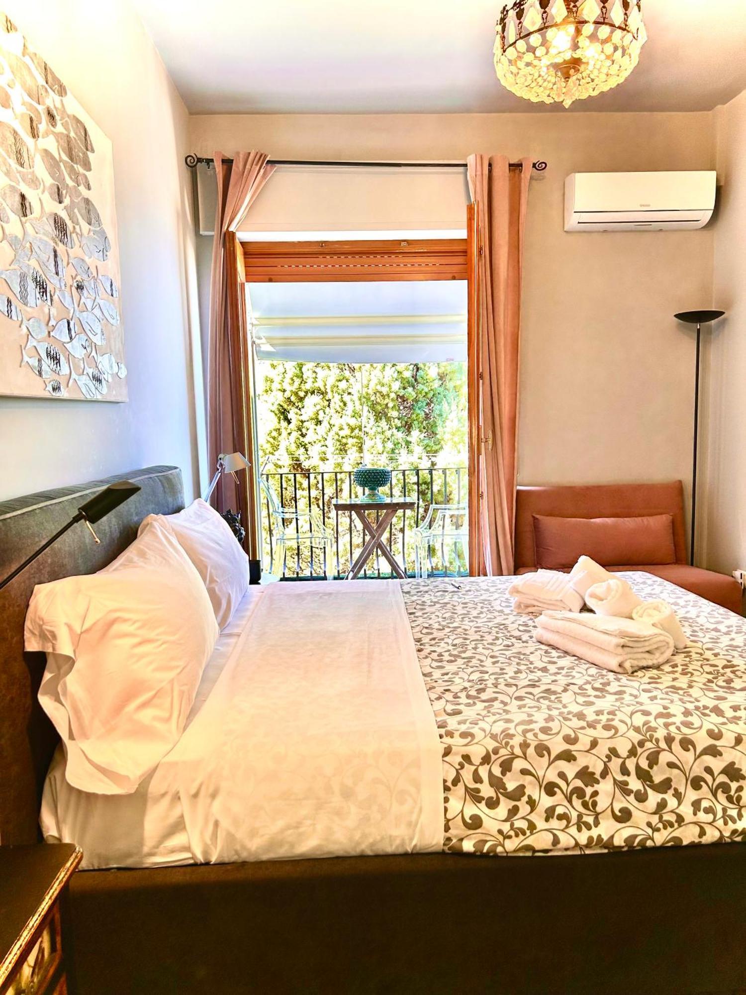 Sun Sky Sea Suite Taormina Exterior foto